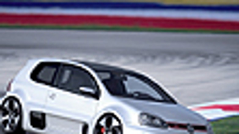 Volkswagen Golf GTI W12 650 Concept - Wściekły potencjał