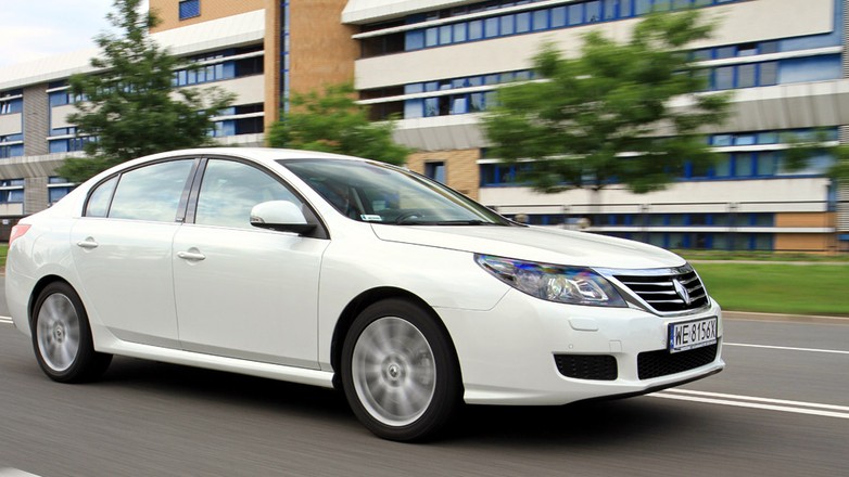 Renault Latitude: elegancja-Francja