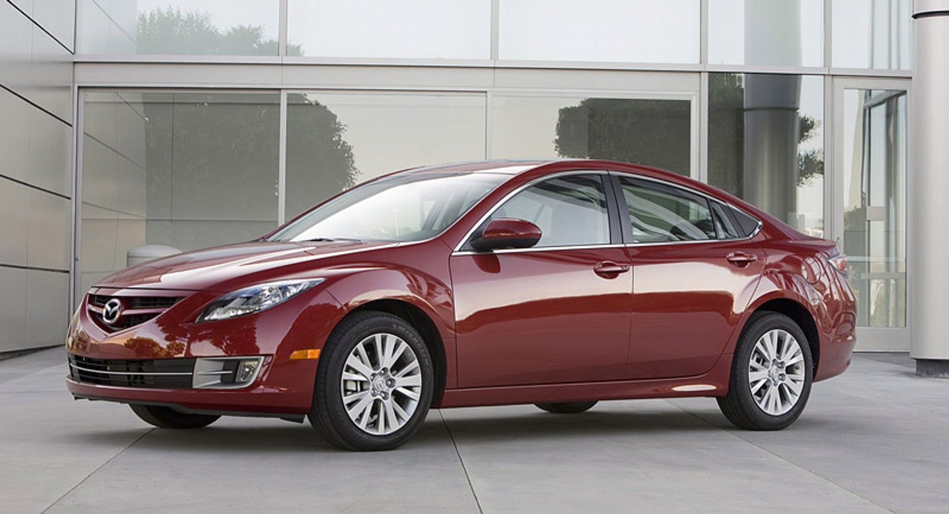 Mazda 6 w USA: tylko w wersji sedan, ale z silnikiem 3,7 V6 (272 KM)