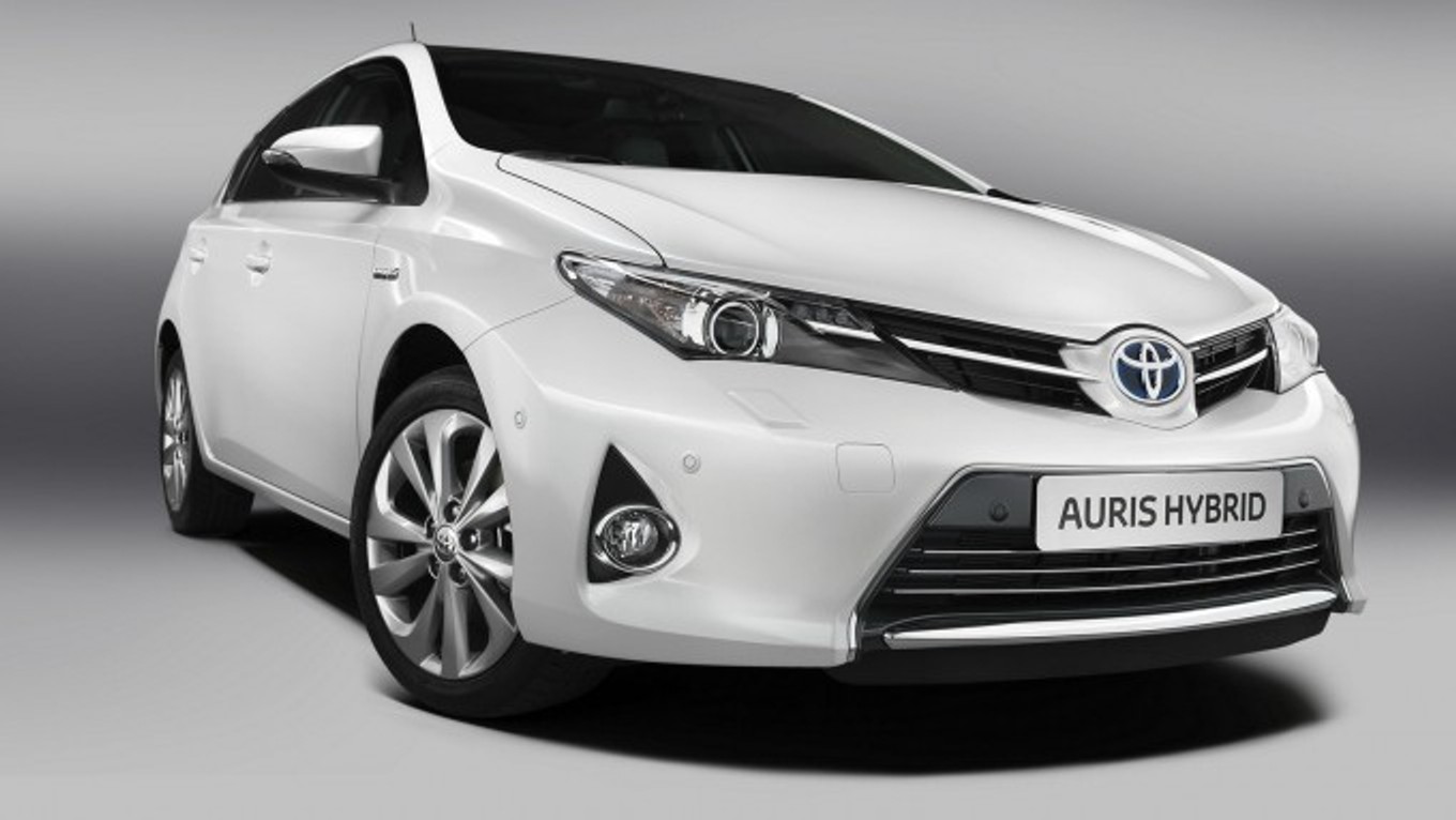 Genewa 2013: Toyota Auris kombi
