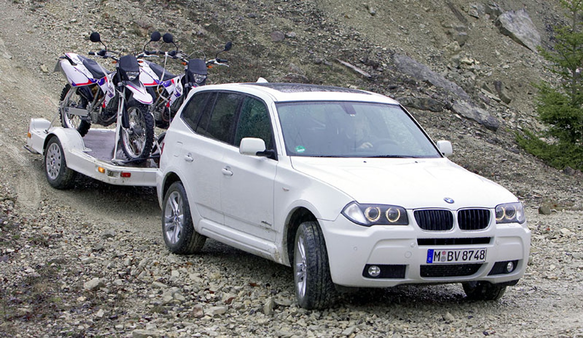 BMW X3 xDrive18d: nowy silnik wysokoprężny