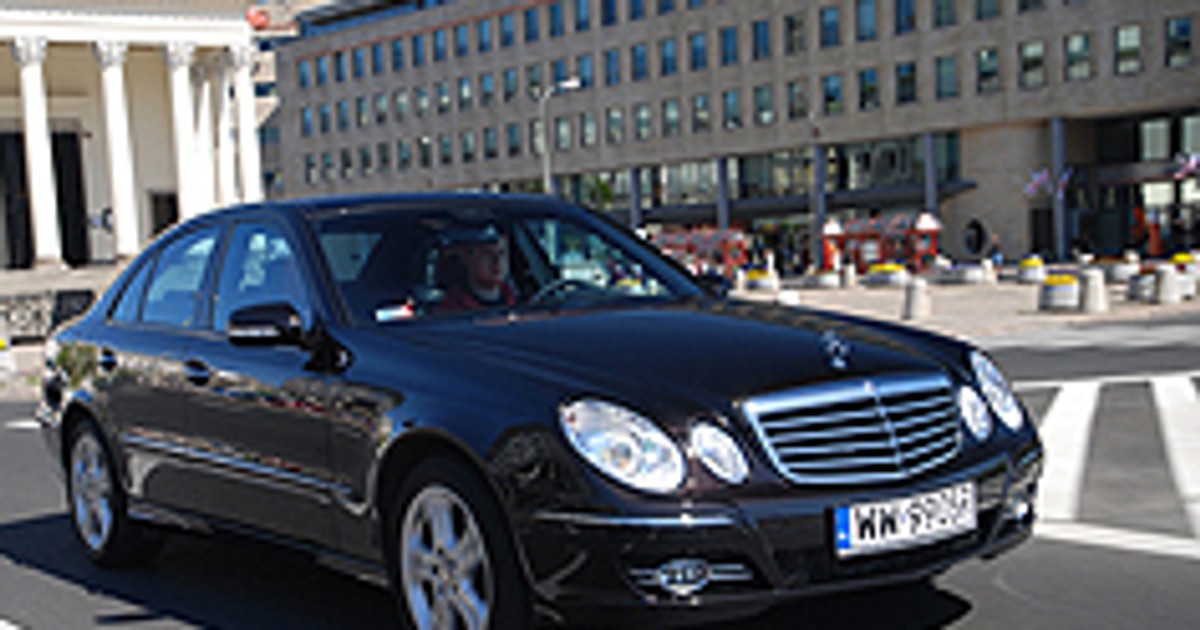 Mercedes E 300 Bluetec - Komfort i czyste spaliny diesla