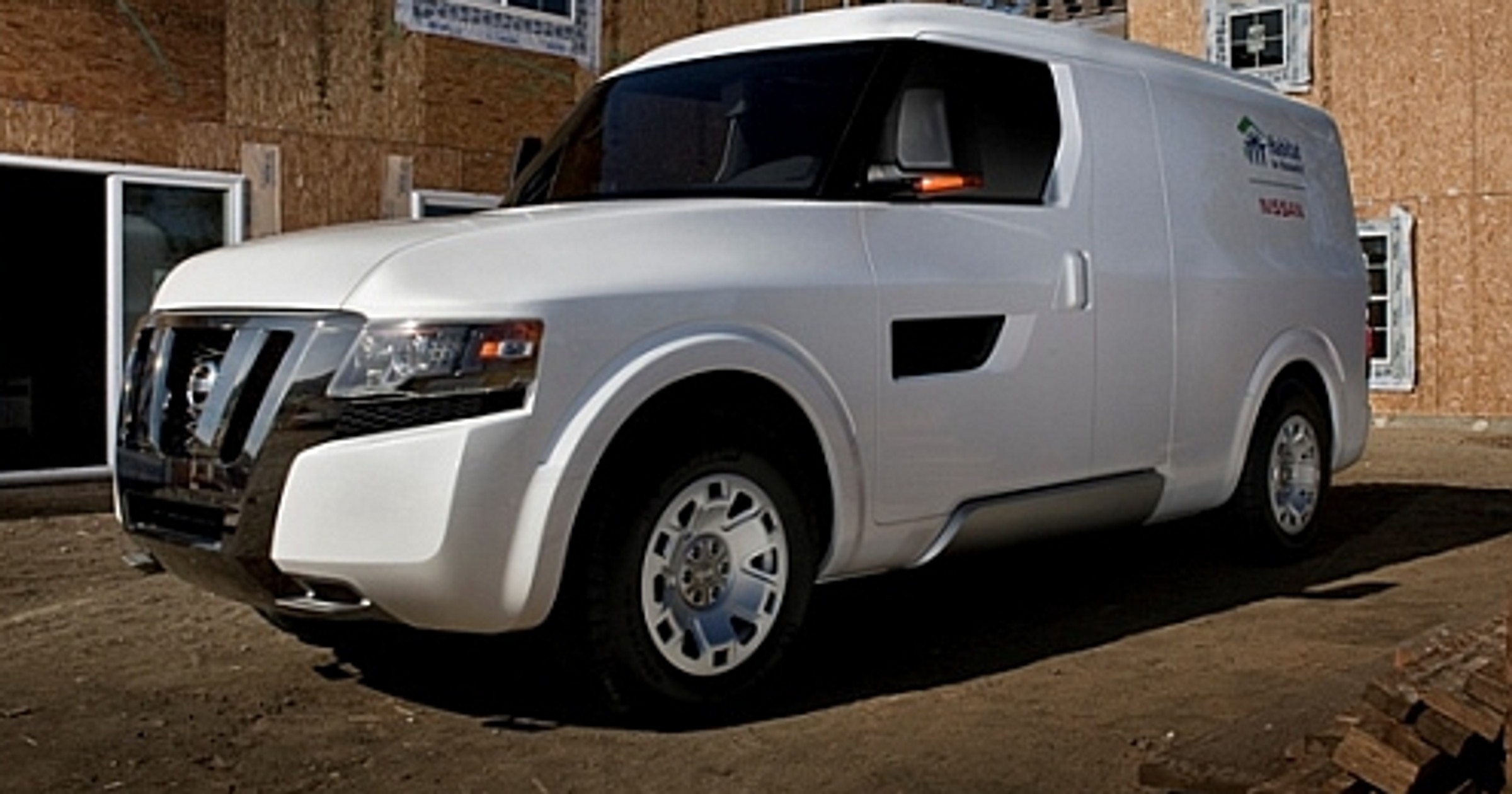 Nissan NV2500 Concept - Mobile biuro w dostawczaku