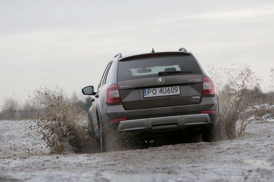 Skoda Octavia Scout 1.6 TDI 4x4