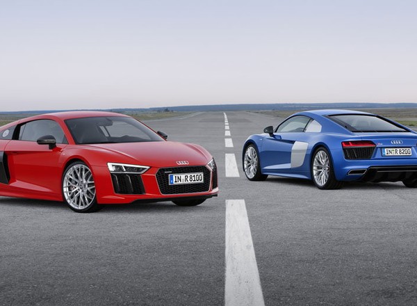 Audi R8 - Tańszy brat Lambo