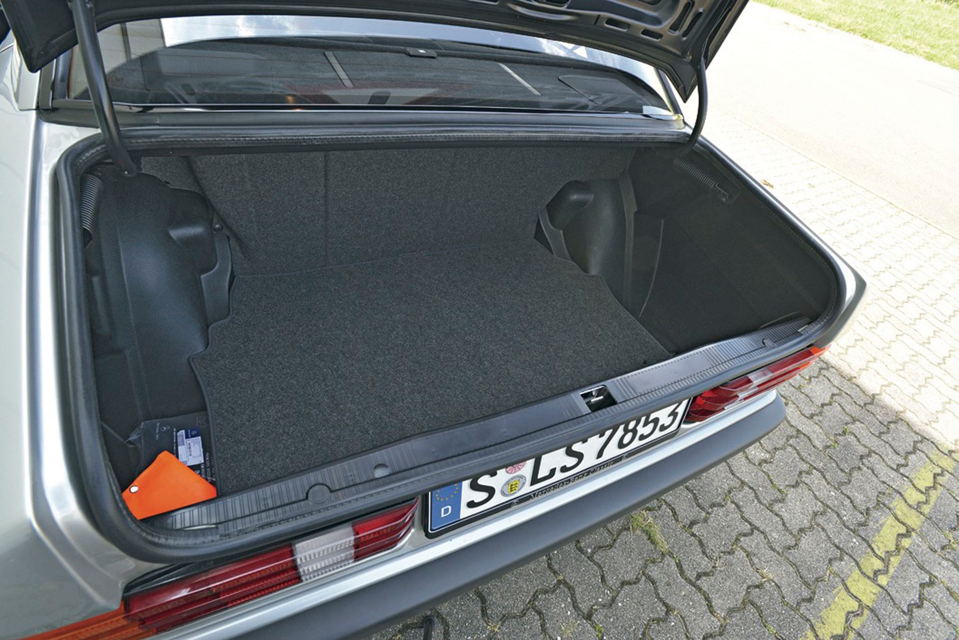 Mercedes 190E 2.6 - ten Baby-Benz ma kopa!