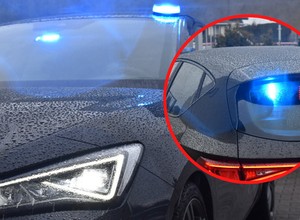 Tak wygląda nowy nieoznakowany radiowóz. Uwagę zwraca tablica rejestracyjna