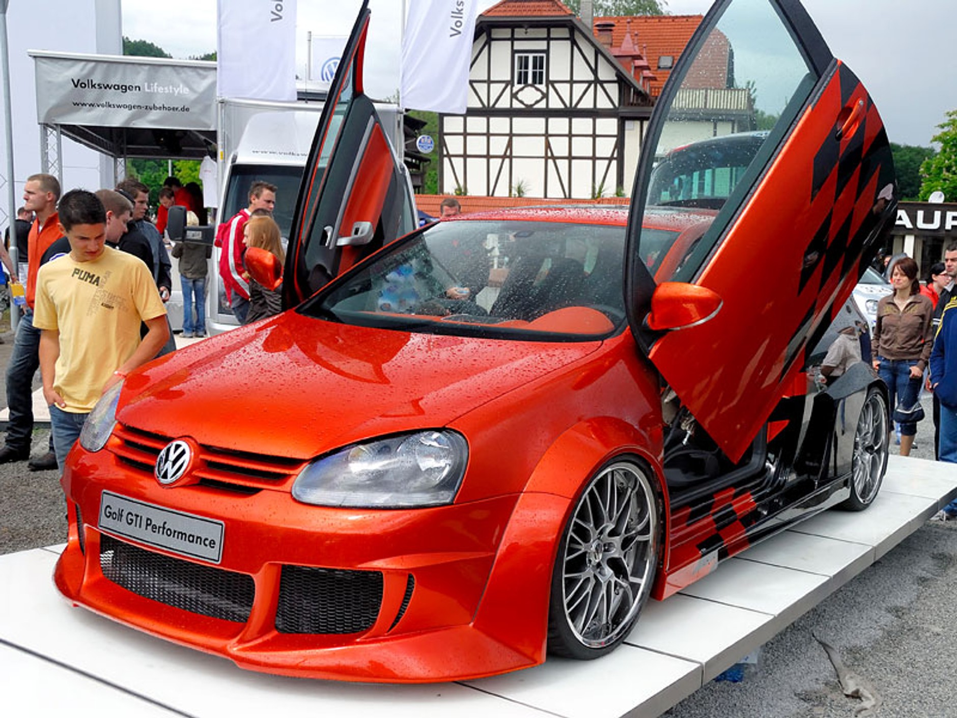 Autonews Wörthersee 2008: tygodniowe party pod Alpami