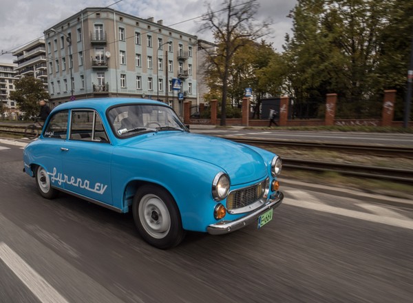 Syrena 105 EV - klasyczna Syrena na prąd