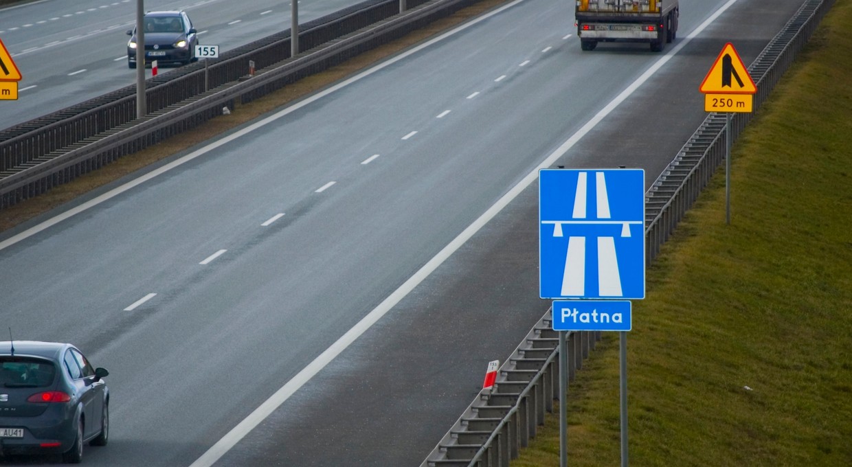 "Darmowe" autostrady są coraz droższe. Od dziś drożeje A2 – za przejazd zapłacisz tyle, co za paliwo