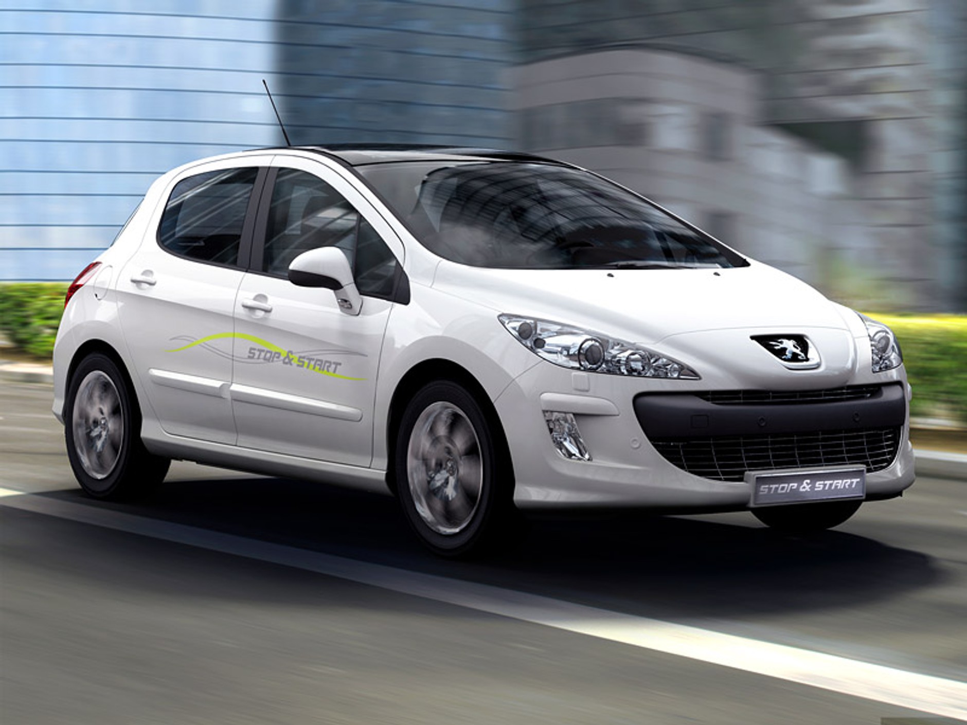 Paryż 2008: Peugeot 308 Stop&amp;Start – prawie jak hybryda