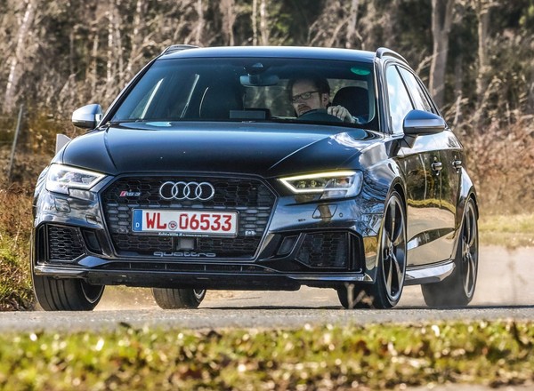 Używane Audi RS3 II: Czy koszty utrzymania przysłonią przyjemność z jazdy?