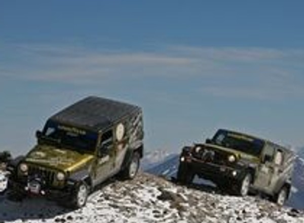 Jeep Wrangler: krater Ojos del Salado mu nie straszny!