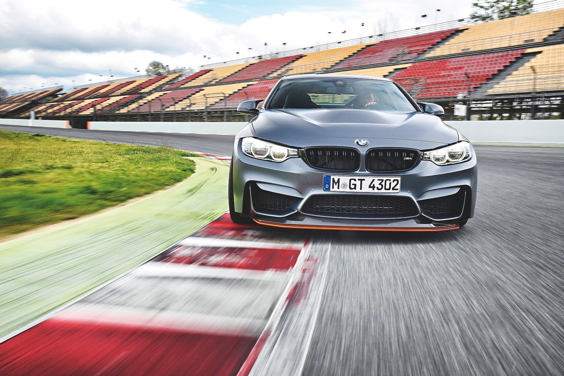 BMW M4 GTS
