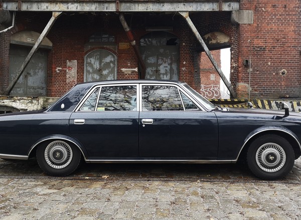 Toyota Century – auto dla japońskiego imperatora