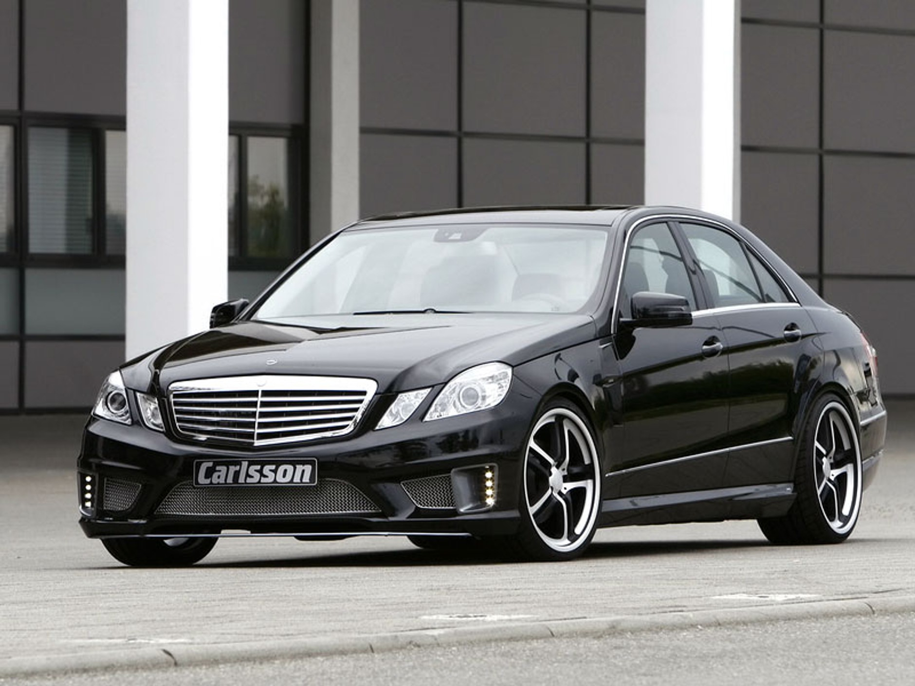 Mercedes-Benz  E-Klasa – Carlsson dodaje mocy
