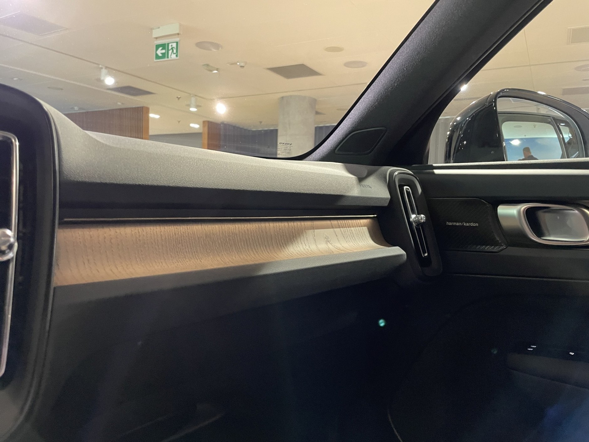 Volvo XC40 (2027)
