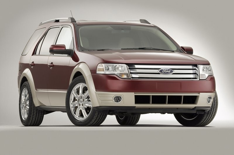 Ford widzi przyszłość w segmencie CUV: Edge, MKX, Flex, Milan czy MKZ