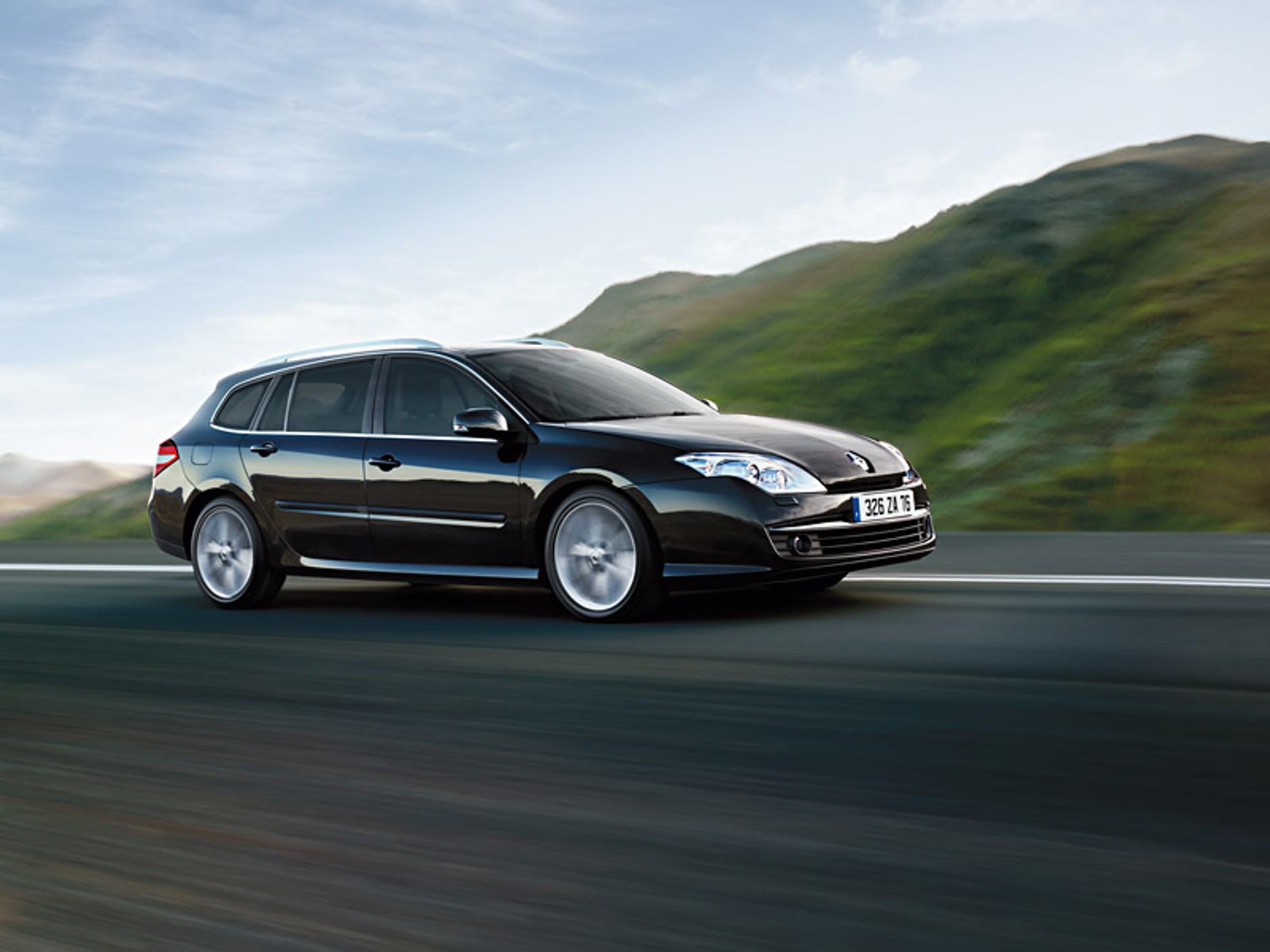 Renault Laguna 1,5 dCi (81 kW/110 KM) ze zużyciem 5,1 l/100 km