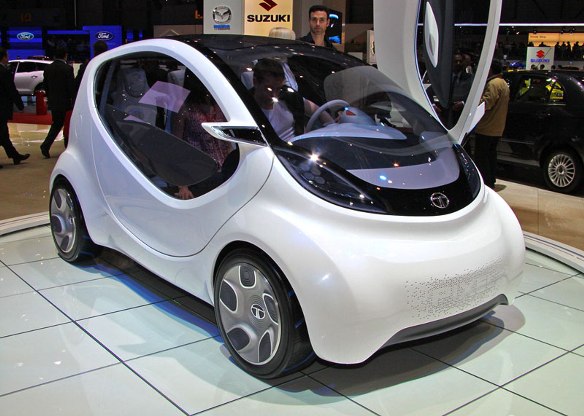 Samochody, które warto zobaczyć w Genewie (galeria 3.)