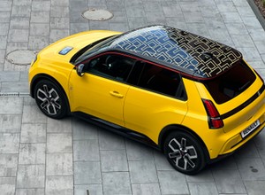 Renault 5 E-Tech już jest. Ma atrakcyjną cenę, fantastyczny wygląd i (za bardzo) nie nadaje się w trasę