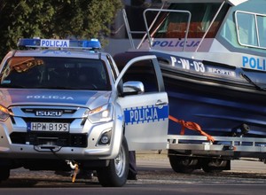 Nowe radiowozy i łódź hybrydowa dla zachodniopomorskiej policji