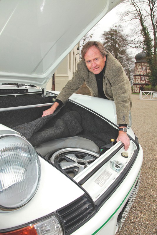 Porsche 911 Carrera RS 2.7 - ulubieniec ambitnych