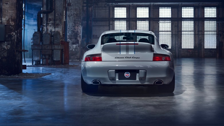 Porsche 911 Classic Club Coupe