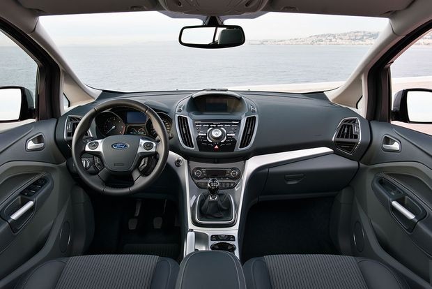 Do Polski wjeżdża Ford Grand C-Max
