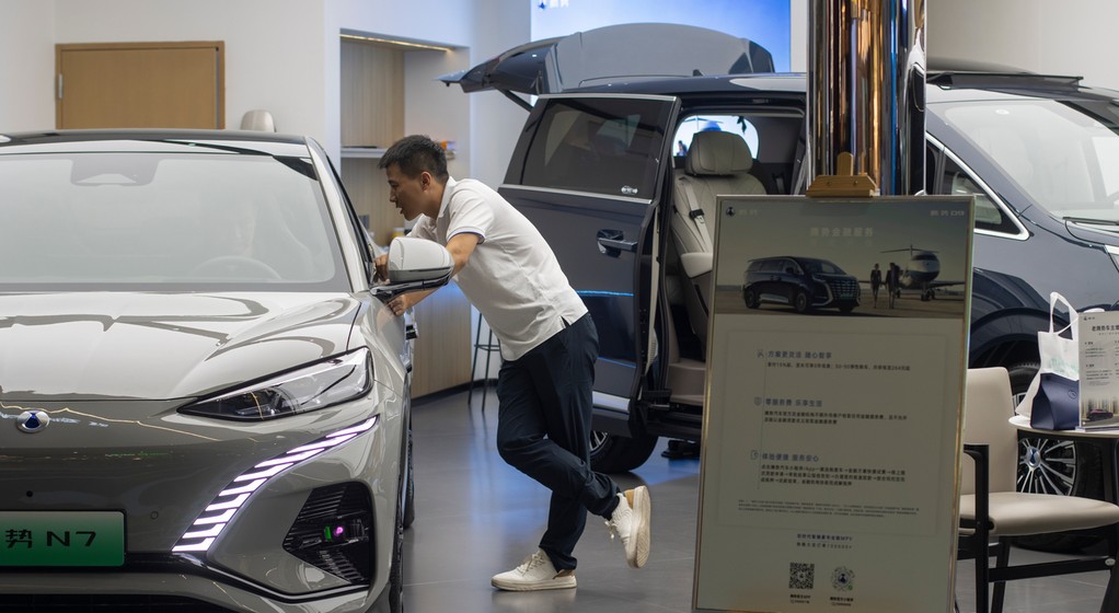 Na chińskim rynku motoryzacyjnym panuje zastój – spadki rok do roku zbliżają się do 30 proc.. Dla wielu koncernów jedynym ratunkiem pozostaje zwiększenie eksportu. 