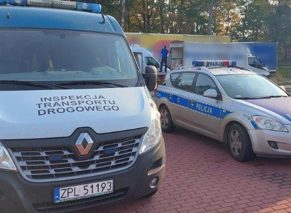 Miał sądowy zakaz prowadzenia pojazdów i pracował jako... kierowca