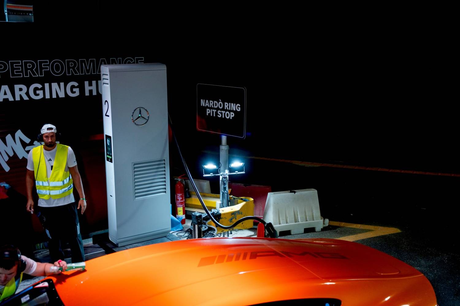 CONCEPT AMG GT XX na torze Nardo