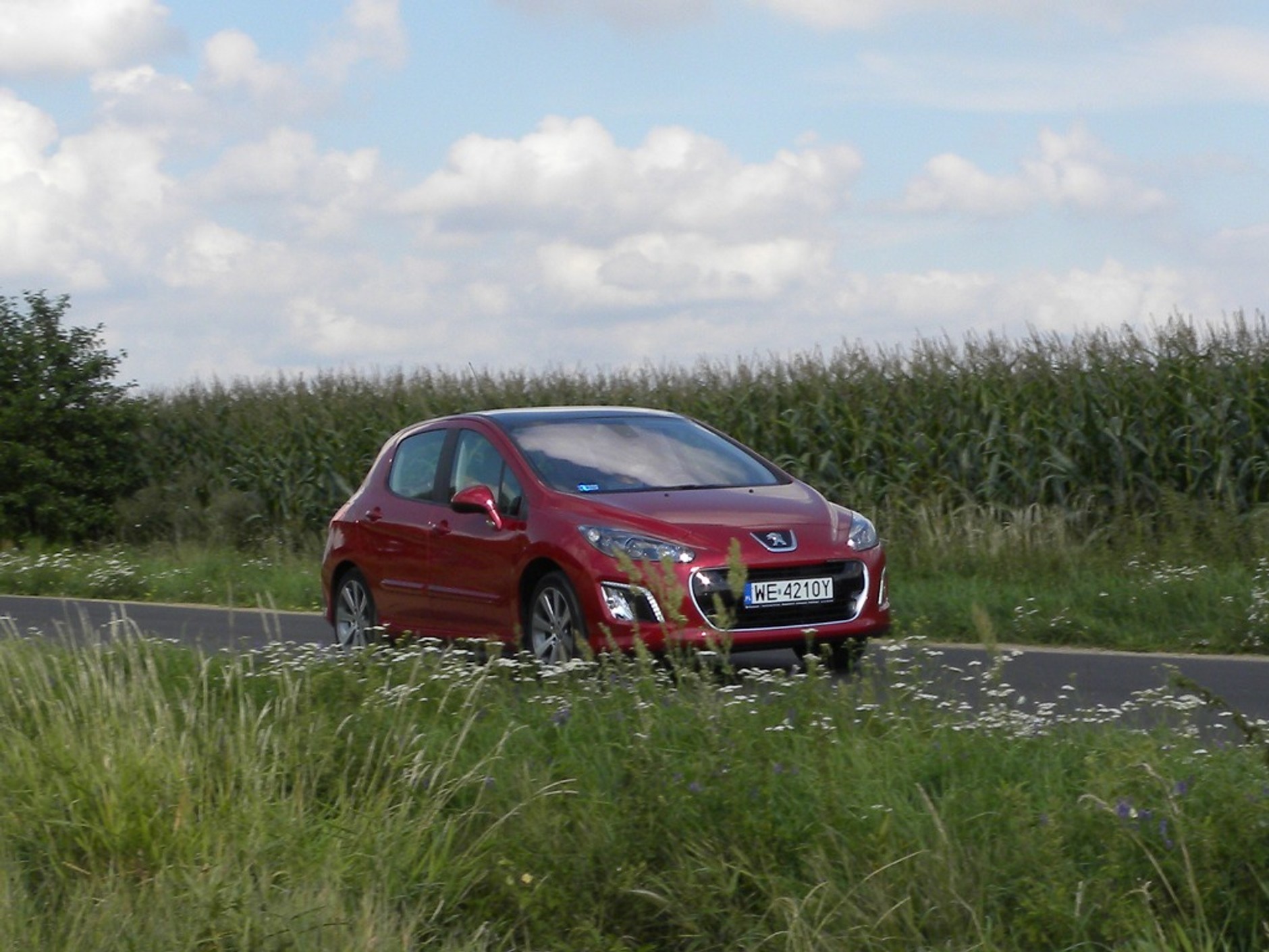 Peugeot 308 FL: Świeża twarz