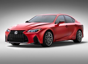 Lexus IS 500 F Sport Performance z silnikiem V8 – konkurent BMW M3