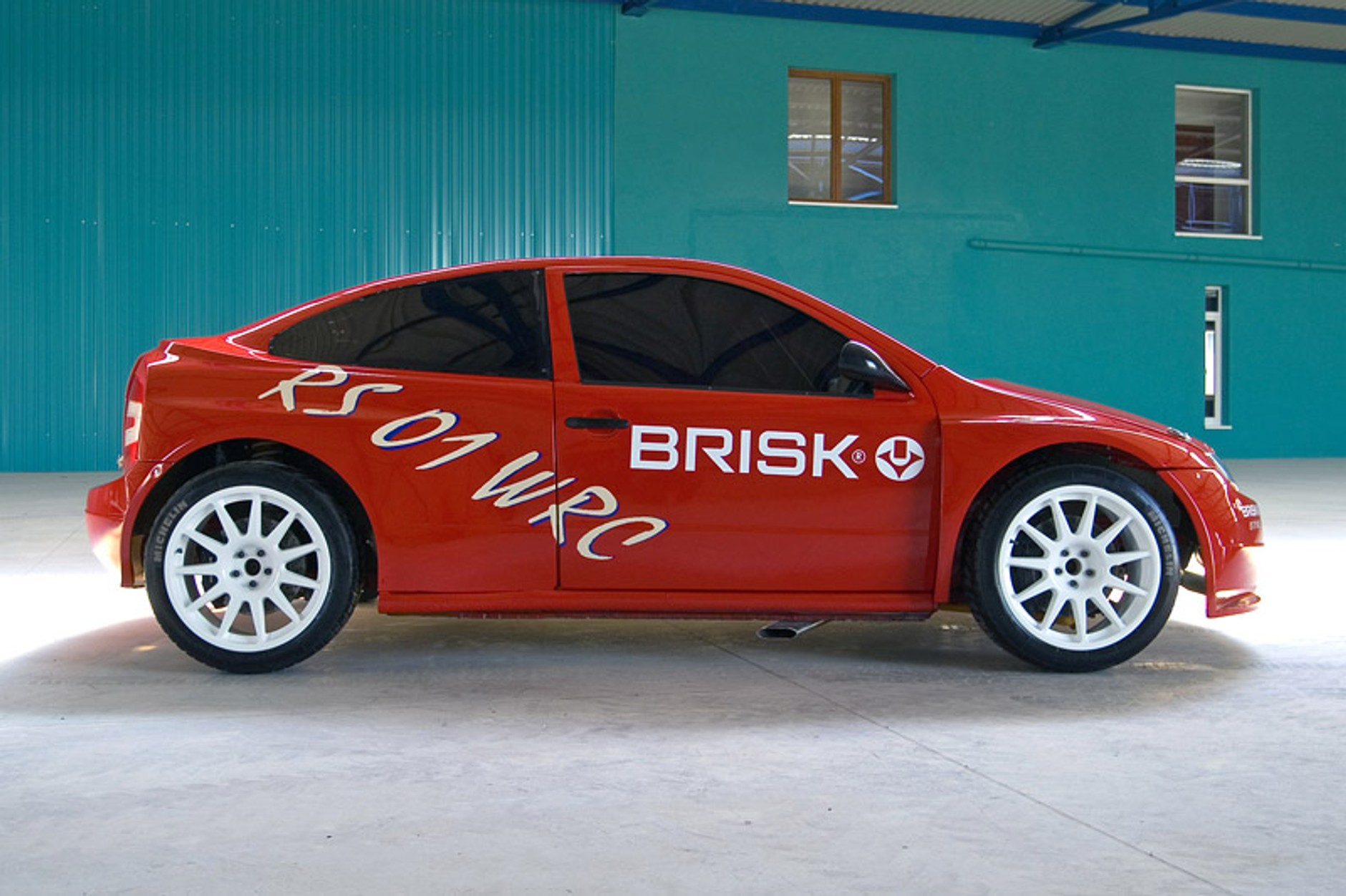 Brisk RS 01 WRC – wideo z narodzin i testów nietypowej Fabii!