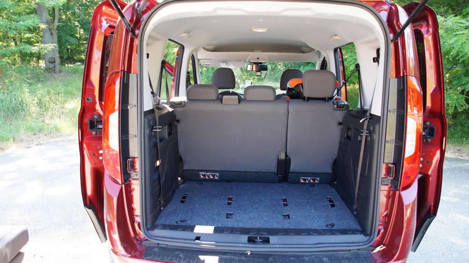 Włoski wielozadaniowiec - Fiat Doblo 2.0 Multijet