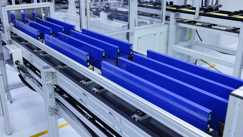 Litowo-żelazowo-fosforanowy akumulator Short Blade chińskiego koncernu Geely