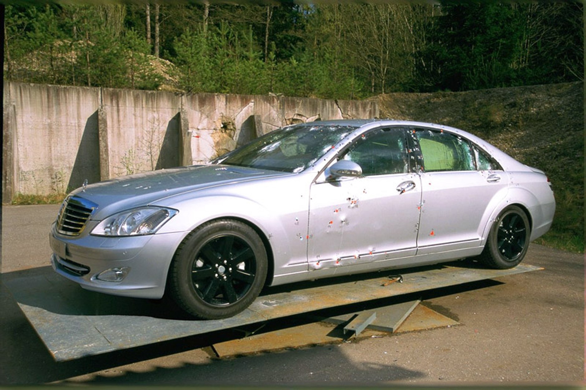 Paryż 2008: Mercedes S 600 Pullman Guard – nowa limuzyna dla głów państw