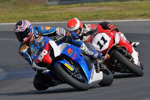 Saleta zdebiutował w wyścigach motocyklowych