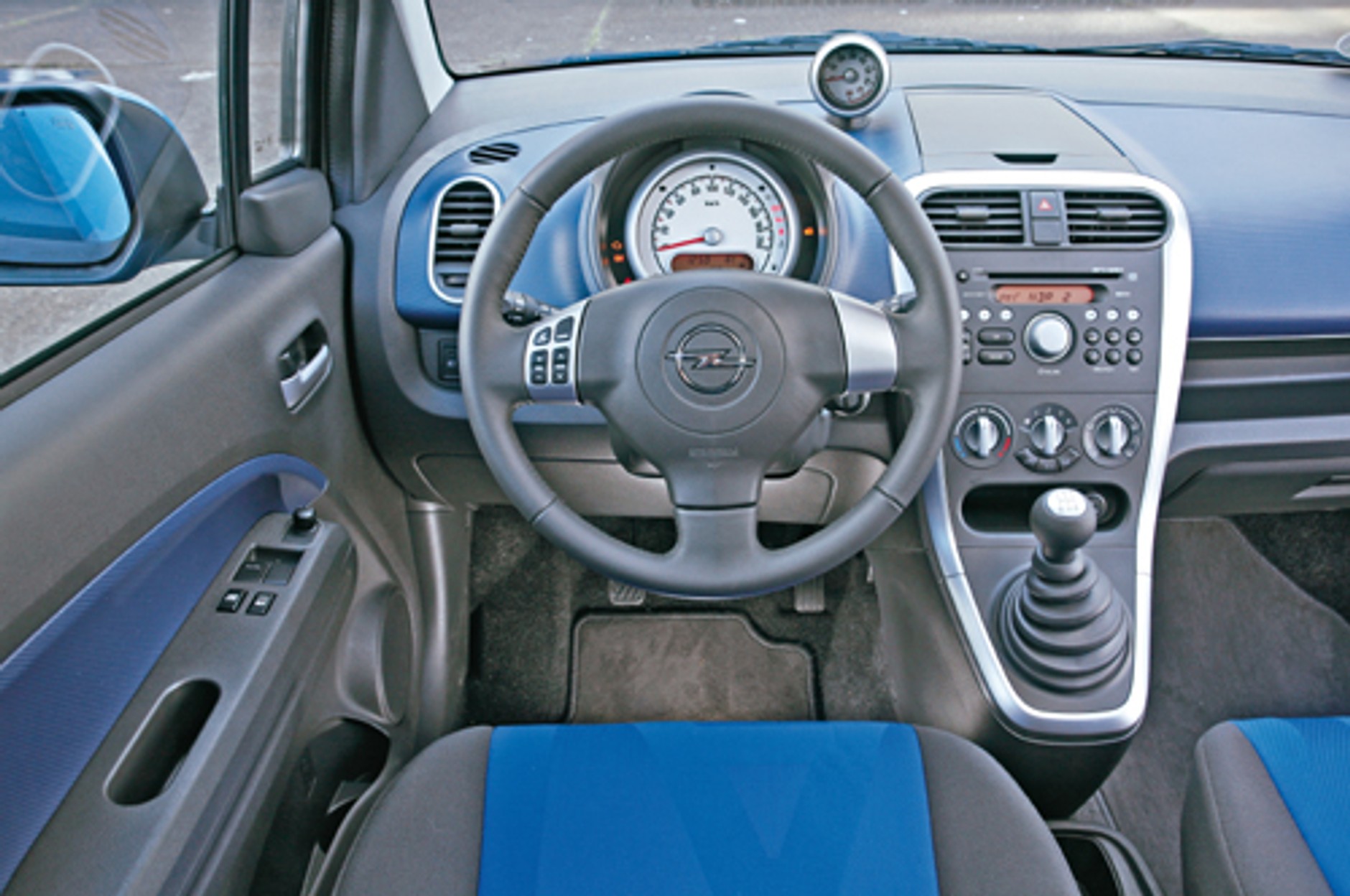 Opel Agila - Zręcznie wystylizowana