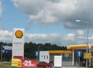 Shell: trzy pilotażowe sklepy Piotr i Paweł