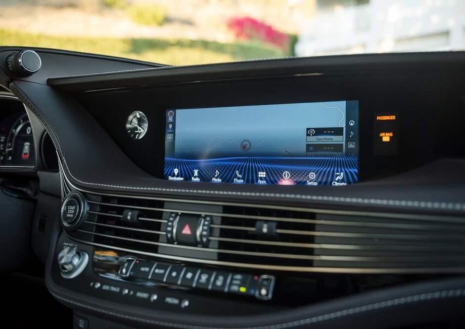 Lexus LS 2017
