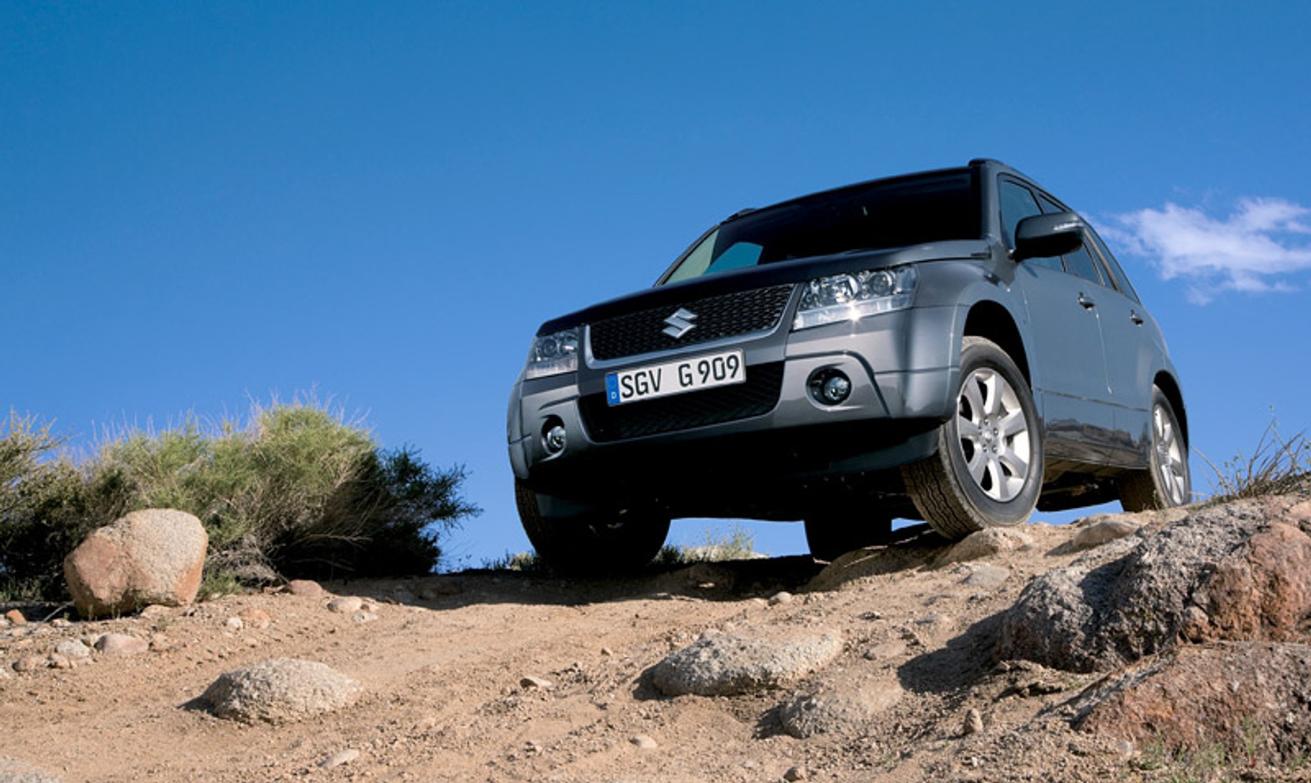 Suzuki: unowocześniona Vitara w salonach (ceny i fotogaleria)