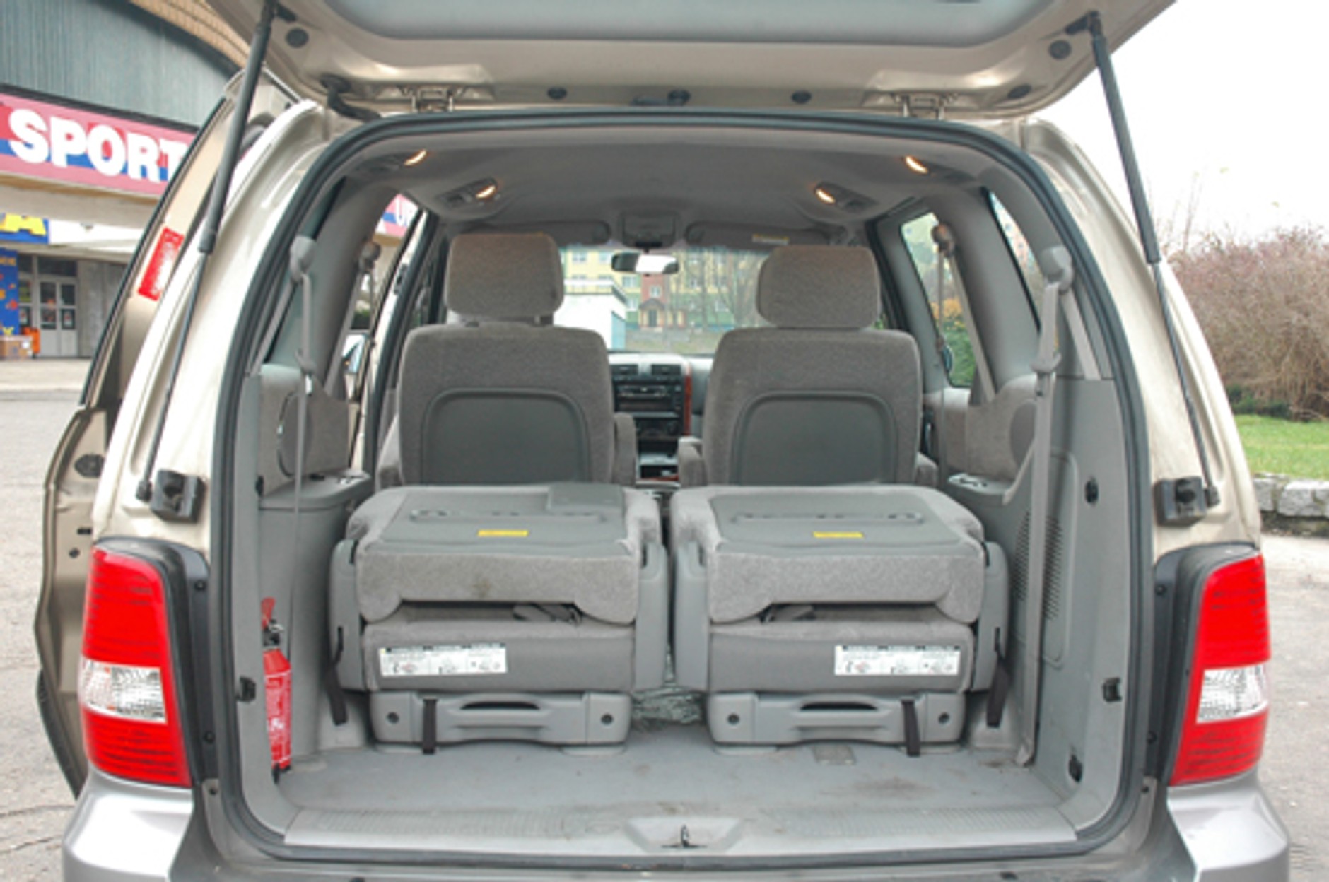 Kia Carnival 2.9 CRDi - Wyraźny postęp