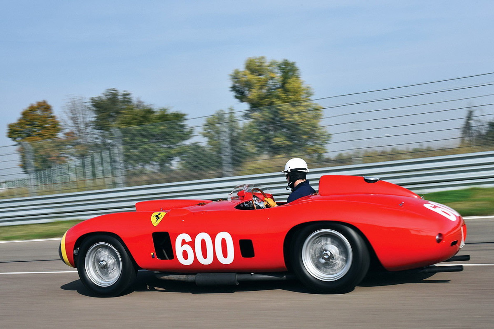 Ferrari za 30 mln dolarów