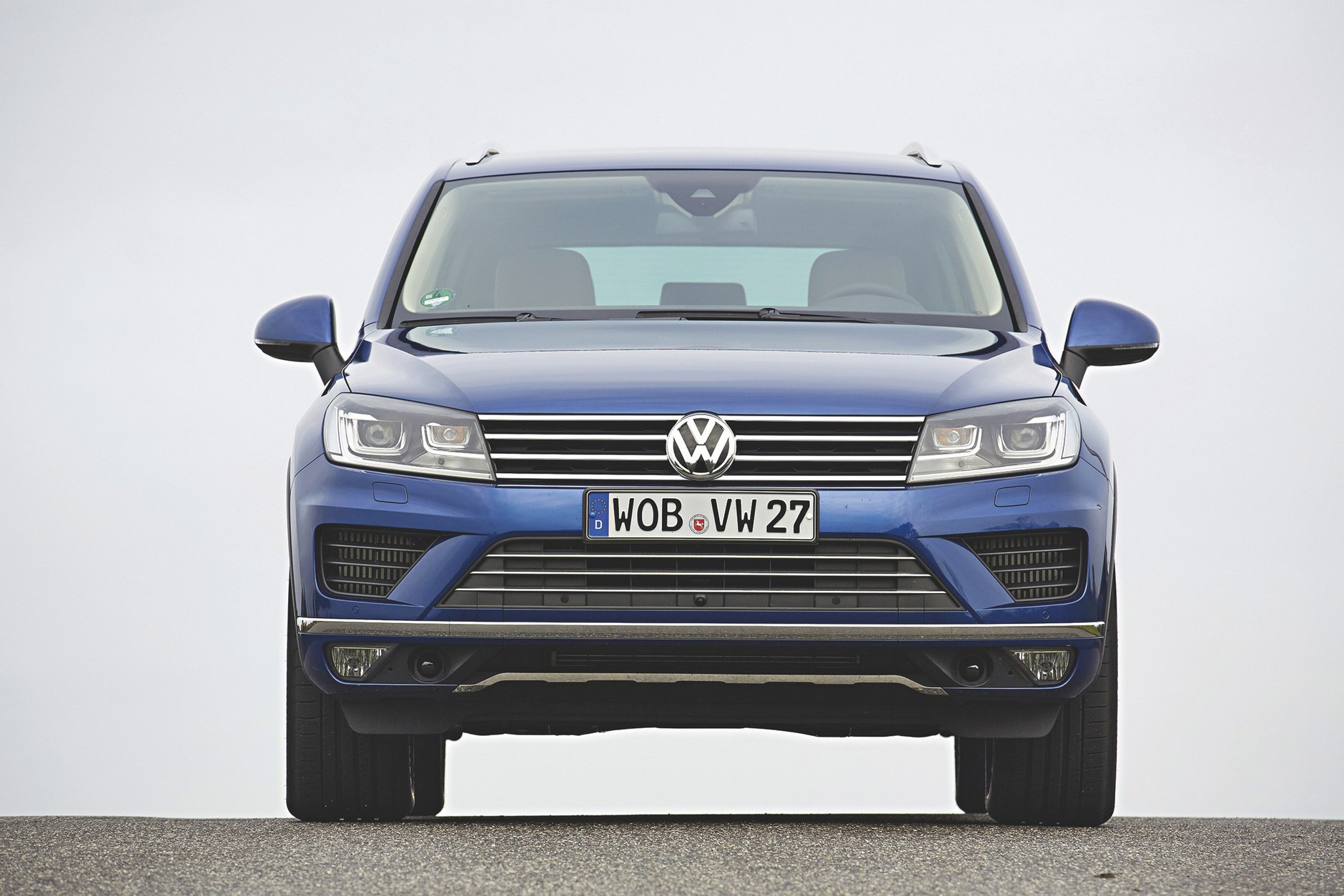 BMW X5 xDrive30d kontra VW Touareg V6 3.0 TDI