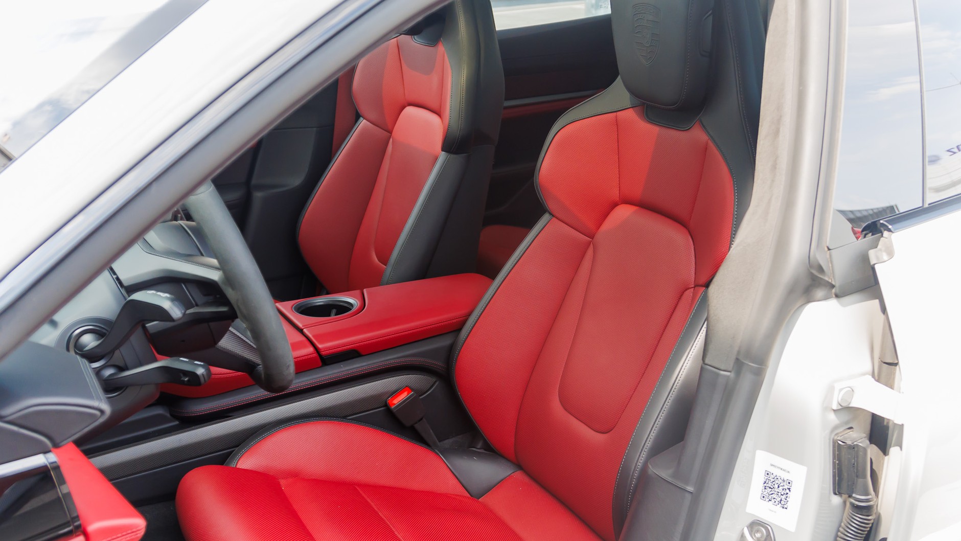 2024 Porsche Taycan 4S