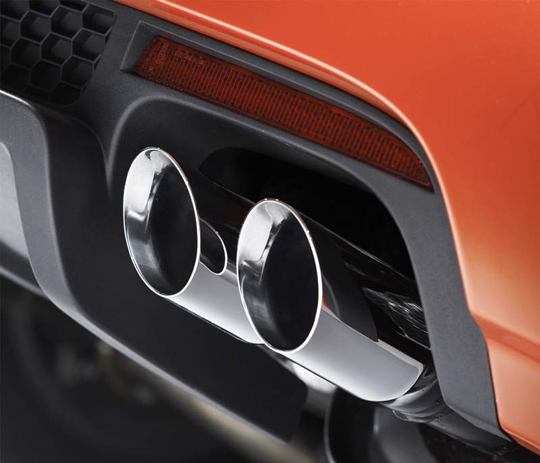 Nowy Holden Commodore: austalijski protoplasta Omegi