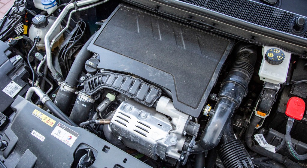 Peugeot 308 1.2 PureTech - całkiem udane trzy cylindry