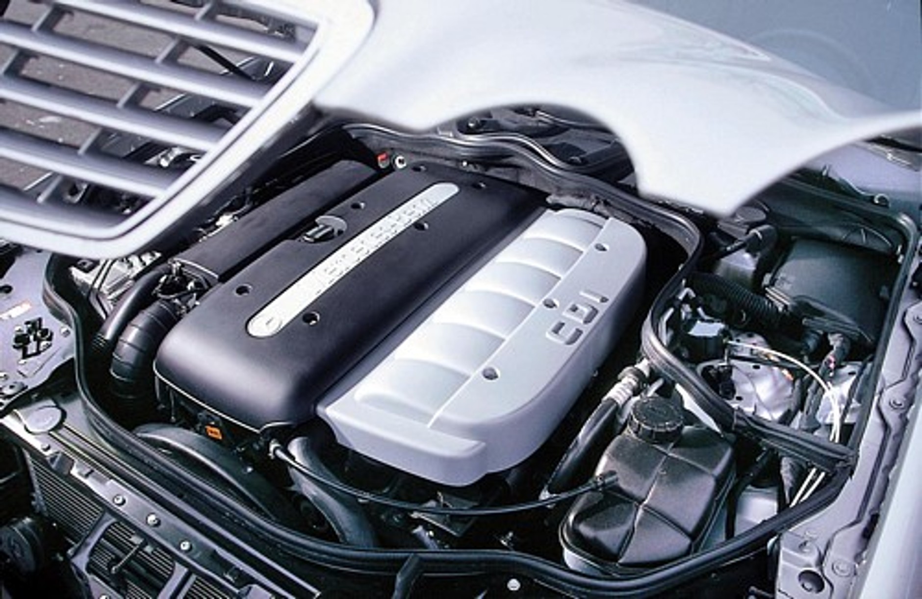 Audi A6 Avant 2.5 TDI, BMW 530d Touring, Mercedes ET 320 CDI Elegance - Nowy król przestrzeni